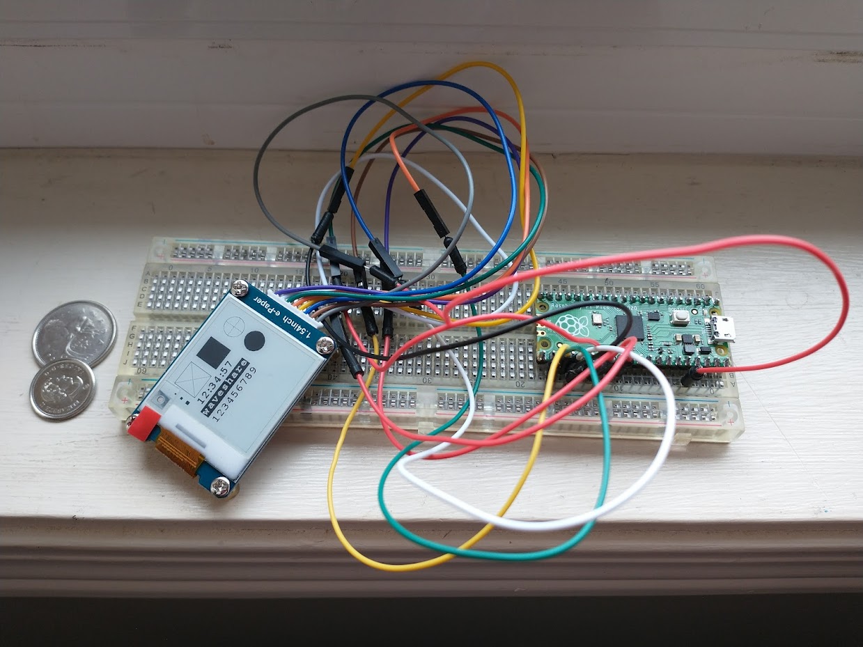 e-paper connected to pico on bread board